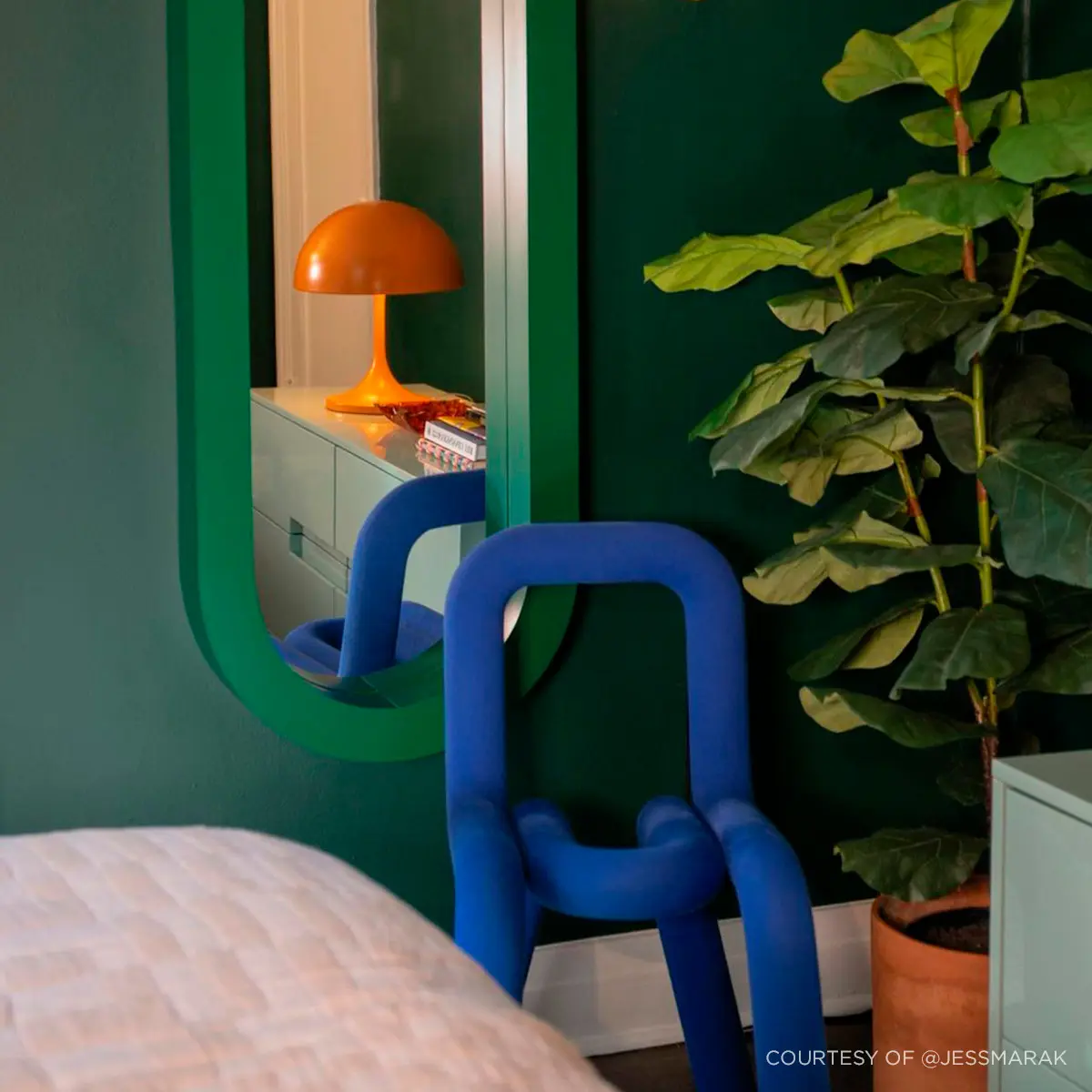 KISMET_ Dark dutch green