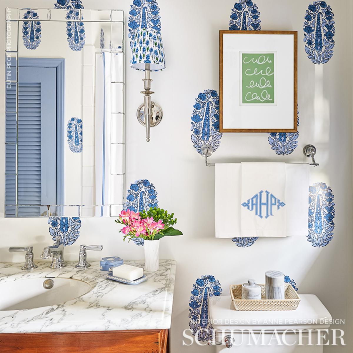 Askandra Flower - Delft Wallpapers | Schumacher