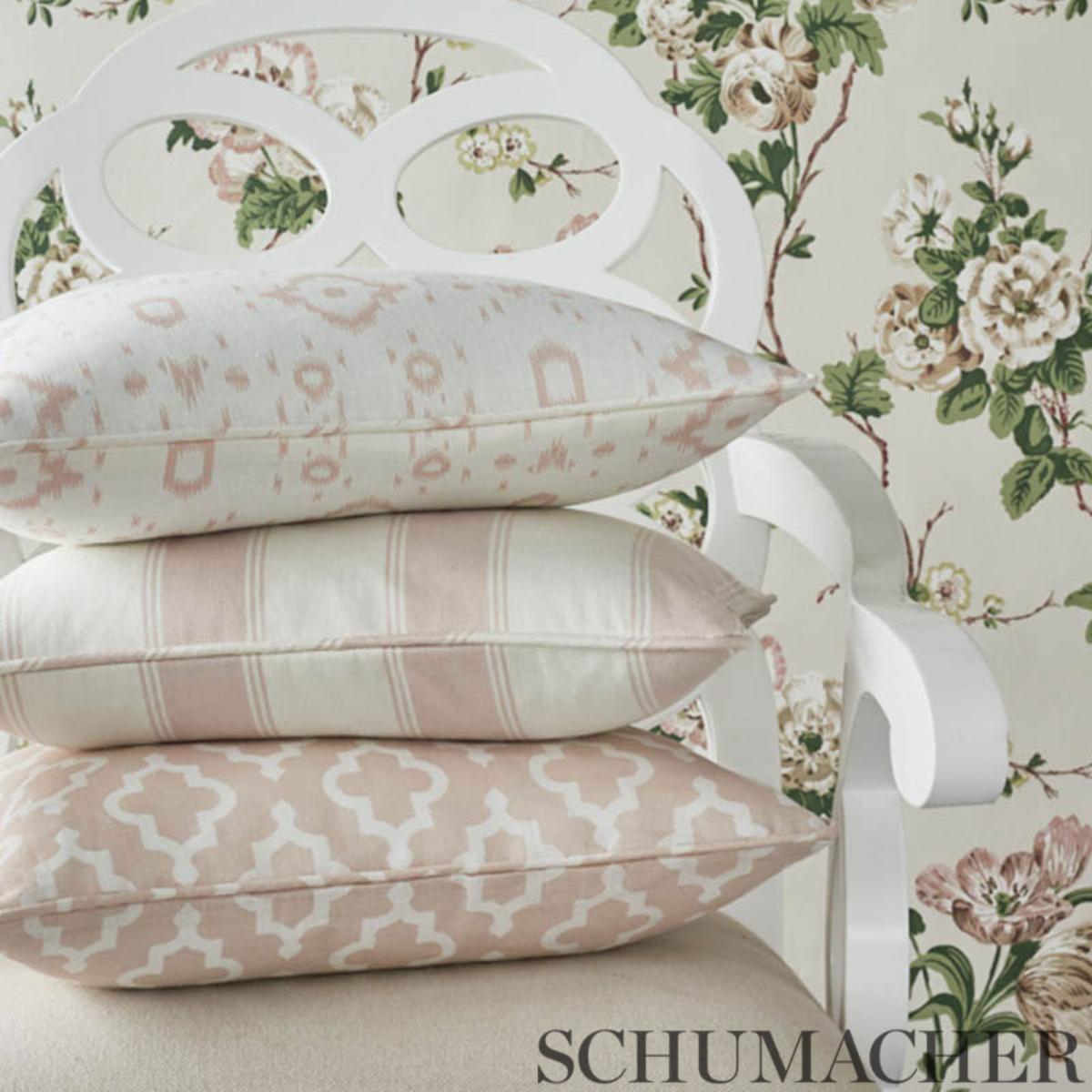 アンティーク雑貨 Chamomile Betty - Celadon Wallpapers | Schumacher