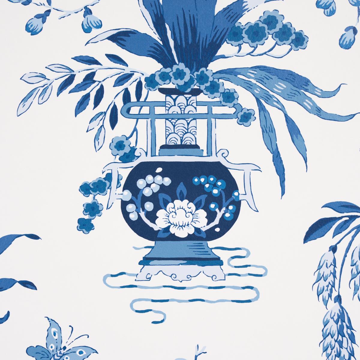 Ming Vase - Porcelain Wallpapers | Schumacher