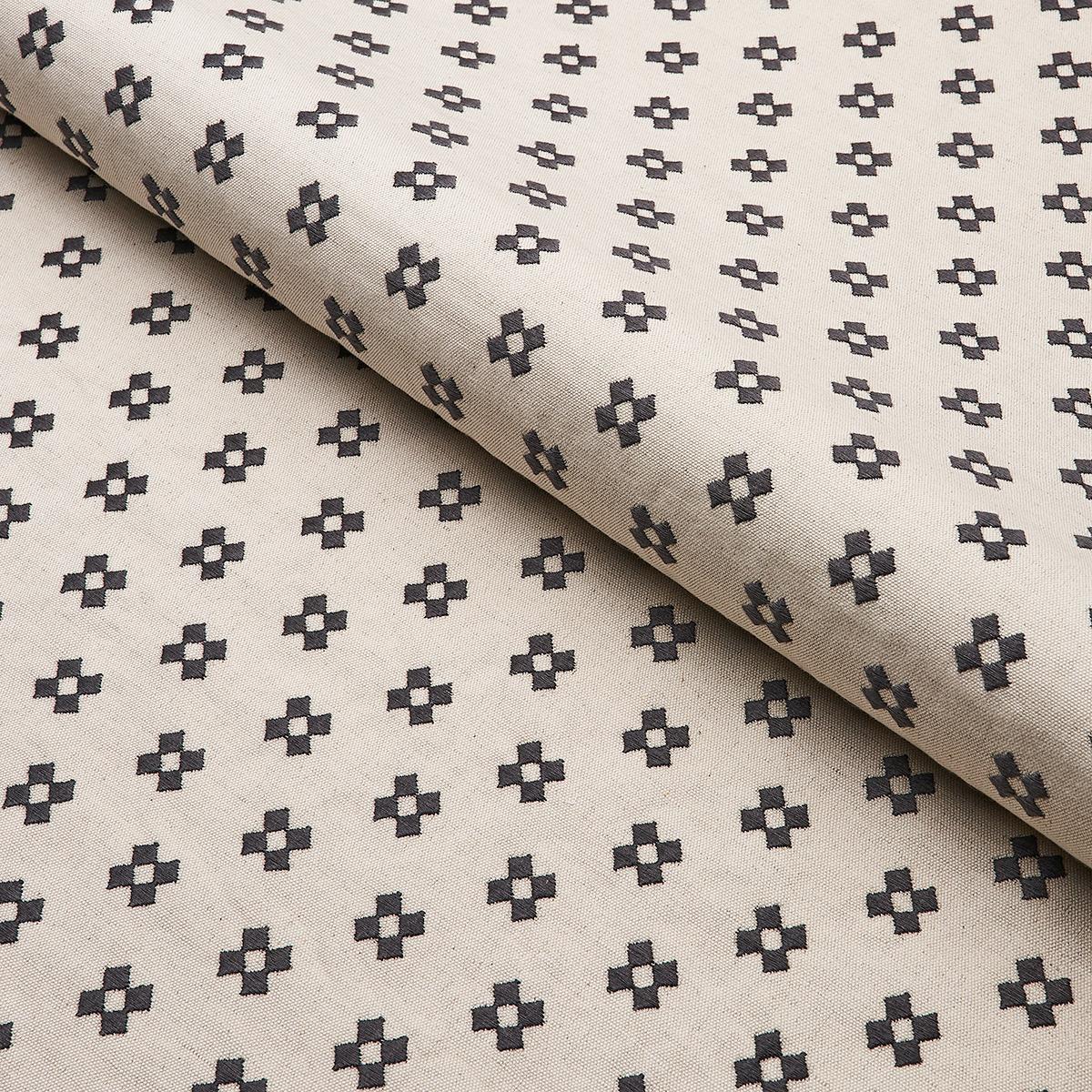 アートジャンキー Floral Kumara CANDIE BOLTON Thandie Embroidery - Carbon On Natural Fabrics | Schumacher